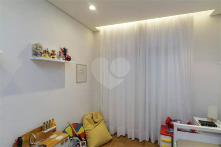 Apartamento à venda com 4 quartos, sendo 2 suítes, em Higienópolis, São Paulo, SP