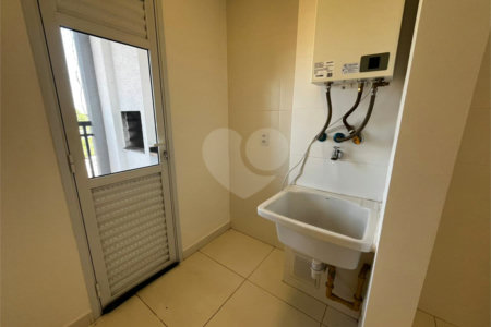 Apartamento à venda com 2 quartos, sendo 1 suíte,  em Vila Aparecida, Itapetininga, SP