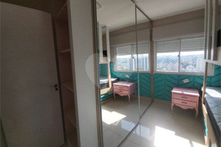 Apartamento à venda com 3 quartos, sendo 1 suíte, em Jardim Vazani, São Paulo, SP
