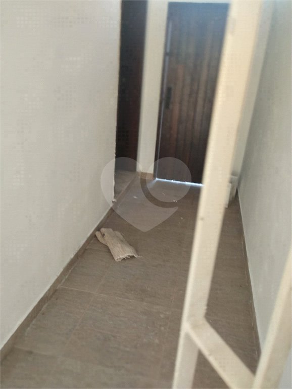 Sobrado à venda com 3 quartos, sendo 1 suíte, em Jardim Cordeiro, São Paulo, SP