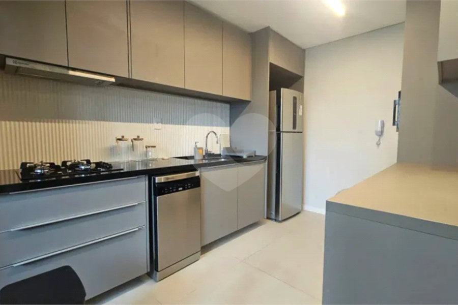 Apartamento para alugar com 2 quartos, sendo 1 suíte, em Perdizes, São Paulo, SP