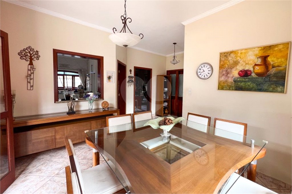 Casa à venda com 4 quartos, sendo 2 suítes,  no condomínio Villaggio Capriccio, Louveira - SP