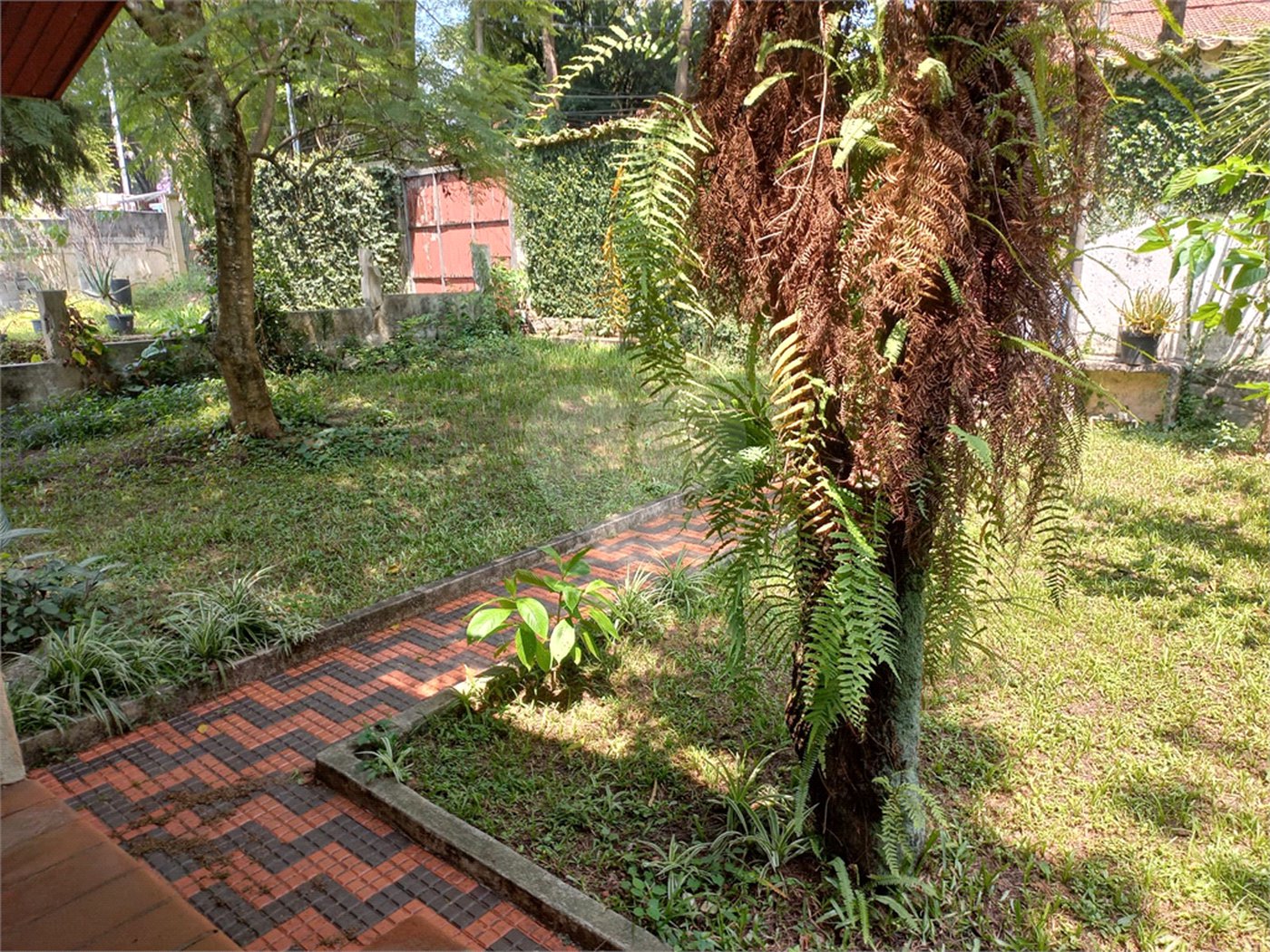 Terreno à venda com 2 quartos, sendo 1 suíte, em Jardim Floresta, São Paulo, SP