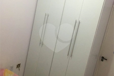 Sobrado à venda com 3 quartos, sendo 1 suíte, em Jardim Ana Rosa, São Paulo, SP