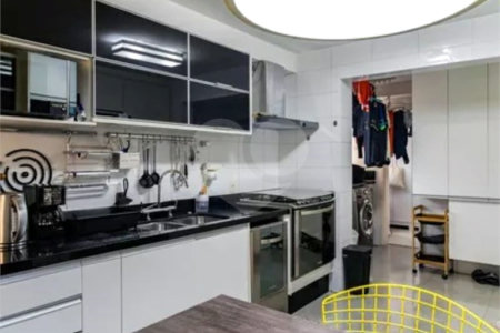 Apartamento à venda com 4 quartos, sendo 3 suítes,  em Paraíso do Morumbi, São Paulo, SP