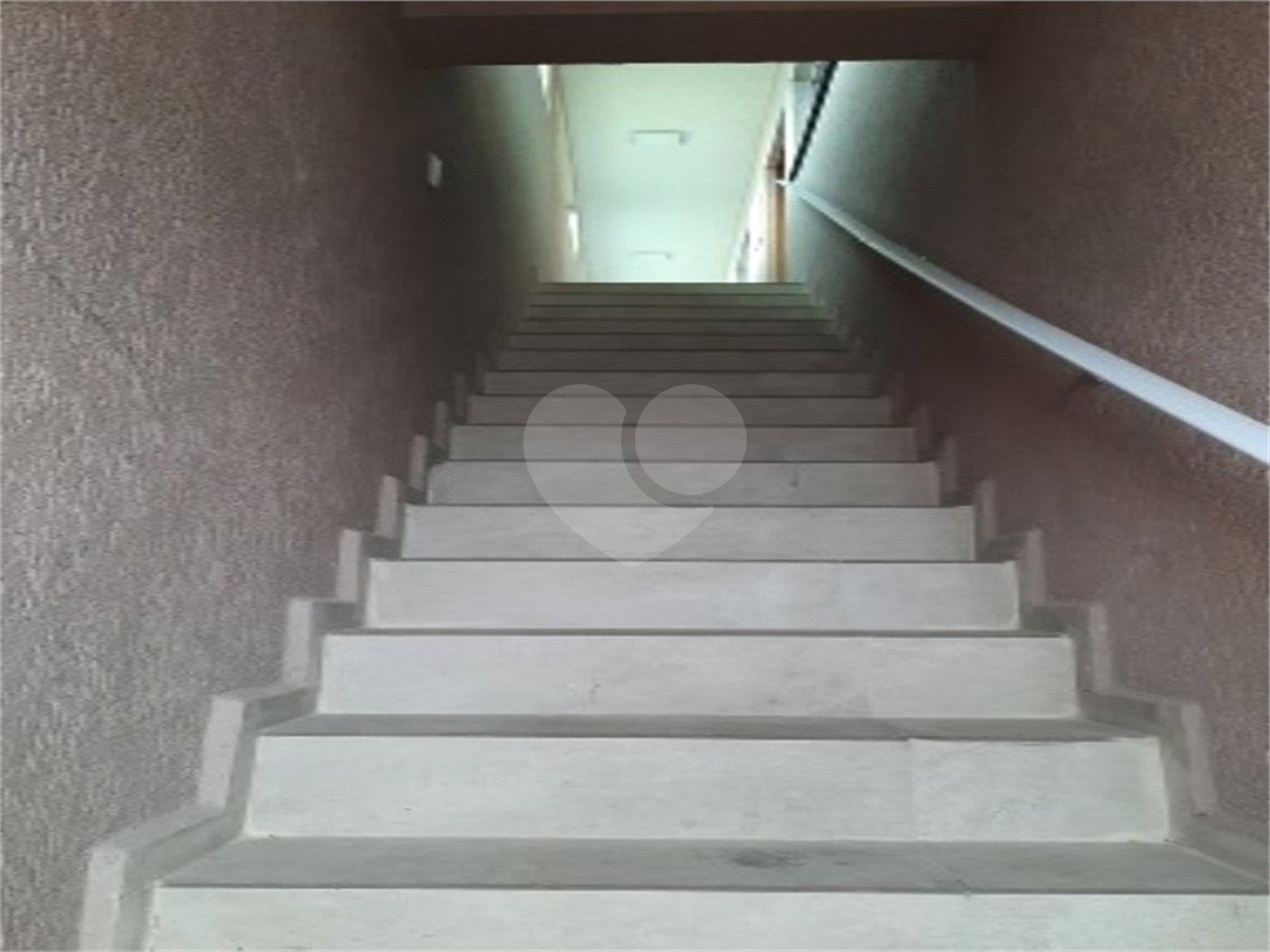 Sobrado à venda com 3 quartos, sendo 1 suíte, em Parque Edu Chaves, São Paulo, SP