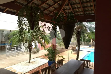 Casa à venda com 3 quartos, sendo 1 suíte, no condomínio Acmti - Colinas do Mosteiro, Terras de Itaici e Recanto dos Pássaros, Indaiatuba - SP