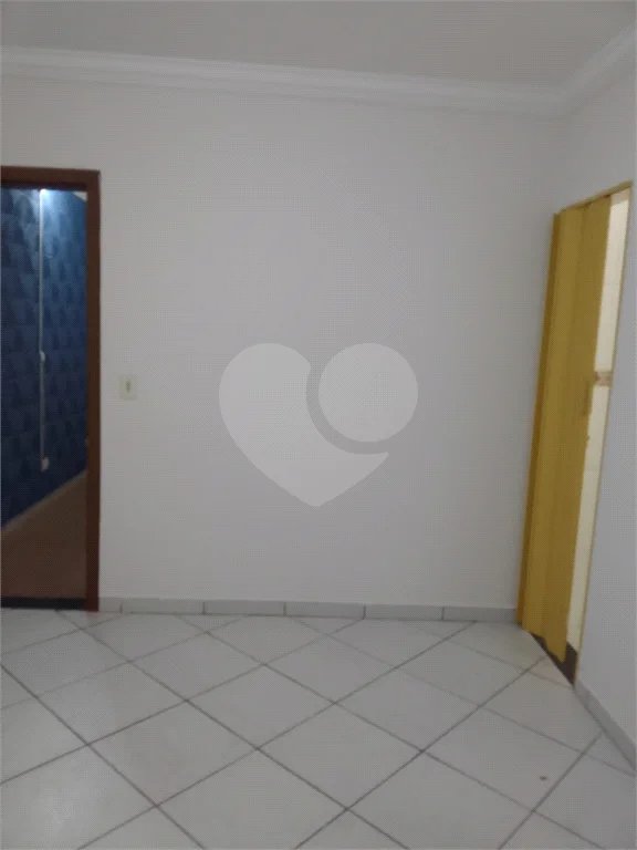 Sobrado à venda com 3 quartos, sendo 2 suítes, em Tremembé, São Paulo, SP