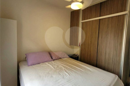 Casa à venda com 4 quartos, sendo 1 suíte, em Vila Leão, Sorocaba, SP