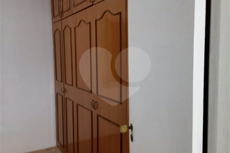 Apartamento à venda com 3 quartos em Moema, São Paulo, SP