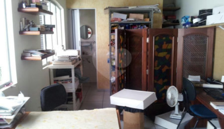 Casa Térrea à venda com 4 quartos, sendo 2 suítes,  em Jardim Floresta, São Paulo, SP