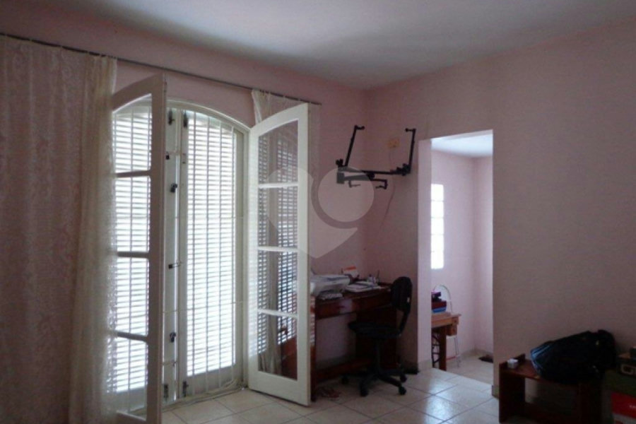 Sobrado à venda com 3 quartos, sendo 1 suíte, em Vila Nova Cachoeirinha, São Paulo, SP