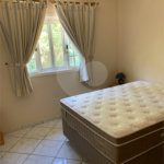Casa à venda com 5 quartos, sendo 2 suítes, no condomínio Capela do Barreiro, Itatiba - SP