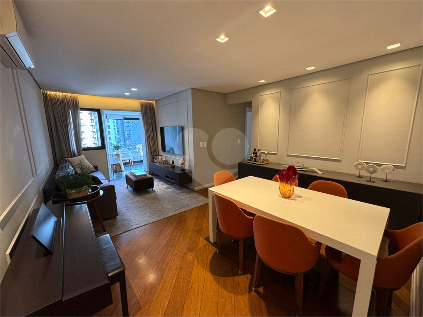 Apartamento à venda com 3 suítes em Indianópolis, São Paulo, SP
