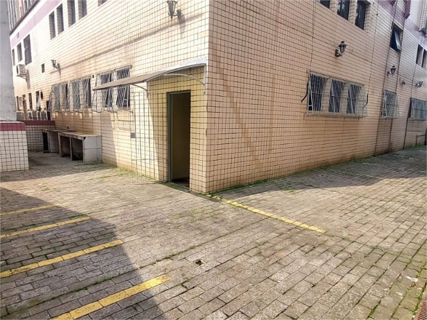 Loja Comercial para locação, ,  - LO0024.
