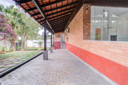 Casa Térrea à venda ou para alugar com 5 quartos, sendo 1 suíte, em Jardim Marajoara, São Paulo, SP