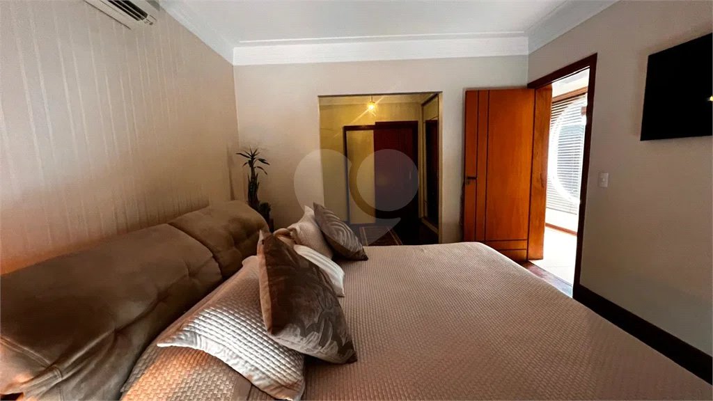 Casa térrea de alto padrão no Park Campestre 1