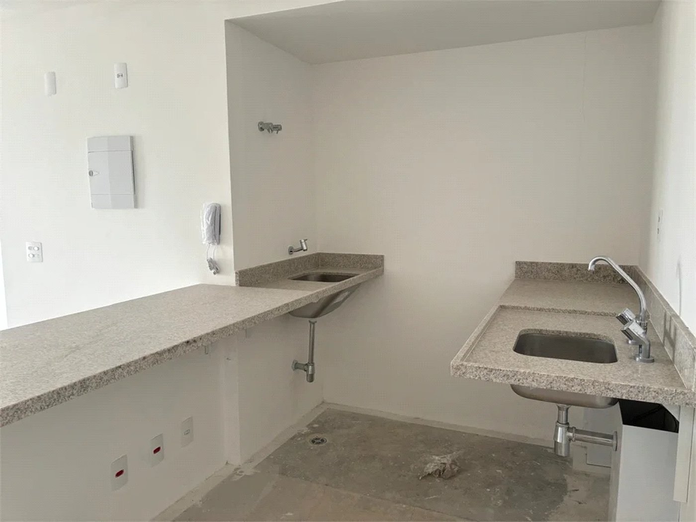 Apartamento à venda com 1 suíte em Vila Cordeiro, São Paulo, SP