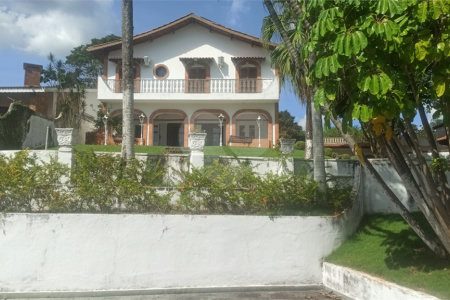 Casa à venda com 4 quartos, sendo 3 suítes, em Jardim Itaperi, Atibaia, SP