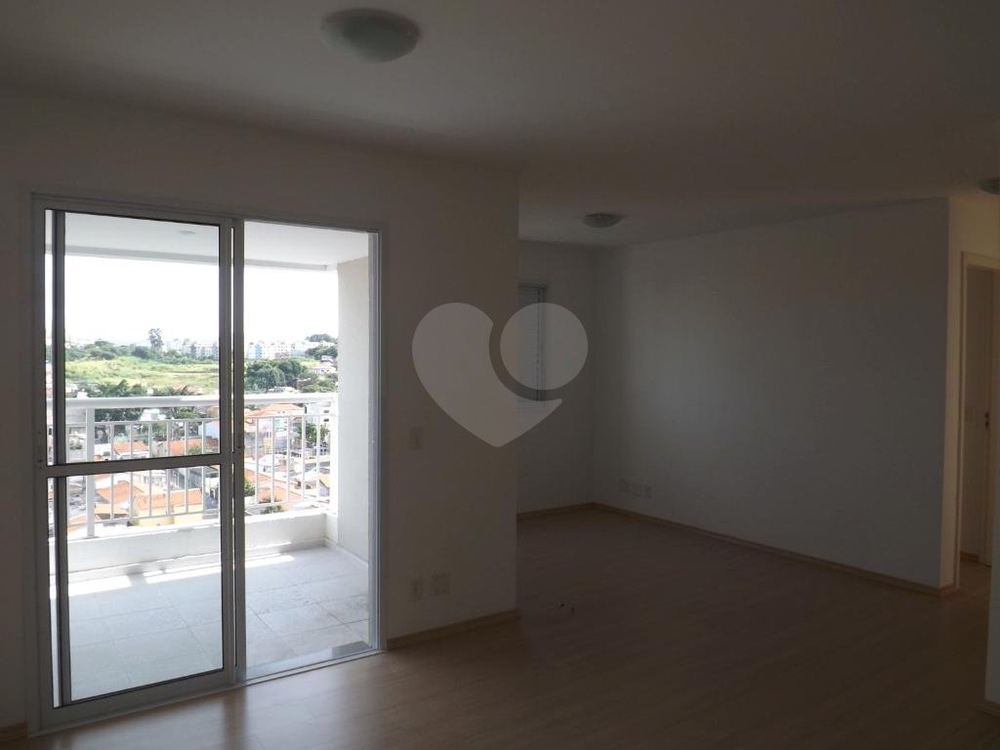 Apartamento à venda com 3 quartos, sendo 1 suíte, em Cidade São Francisco, São Paulo, SP