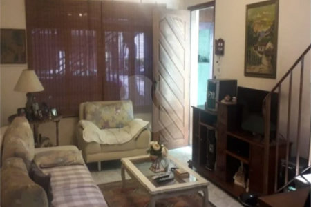 Casa à venda com 3 quartos, sendo 1 suíte, em Vila Mazzei, São Paulo, SP