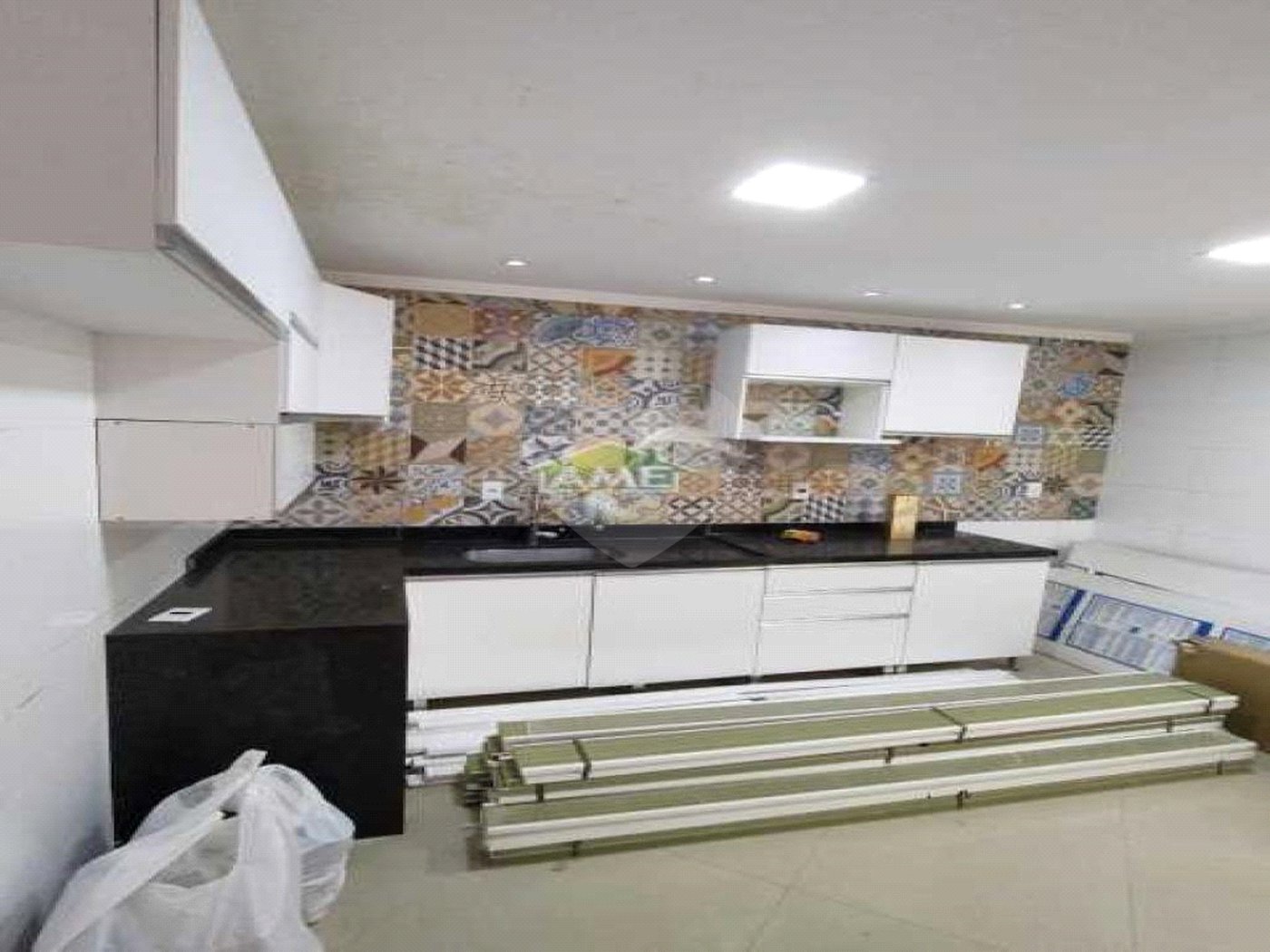Casa à venda com 2 quartos, sendo 1 suíte,  em Campo Grande, Rio de Janeiro, RJ
