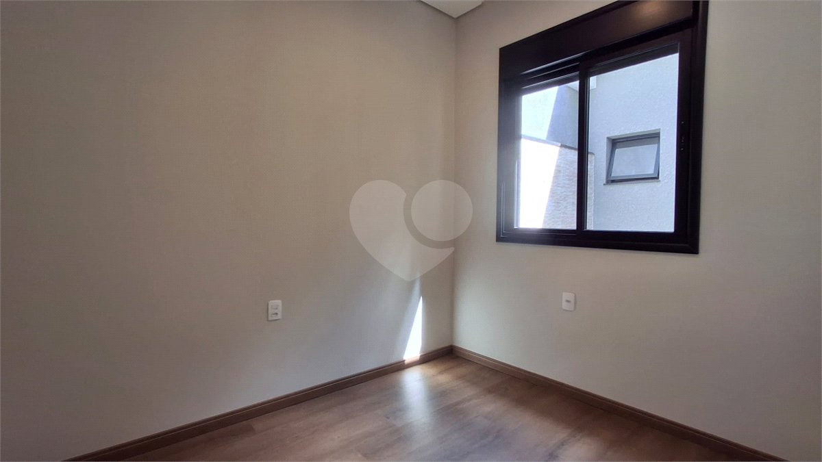 Casa à venda com 3 quartos, sendo 1 suíte, no condomínio Jardim Residencial Villagio Ipanema I, Sorocaba - SP
