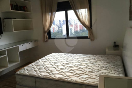 Apartamento à venda com 4 suítes em Paraíso do Morumbi, São Paulo, SP