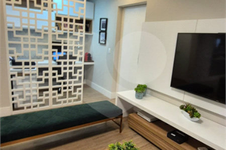 Apartamento à venda com 3 quartos, sendo 1 suíte, em Jardim Adhemar de Barros, São Paulo, SP