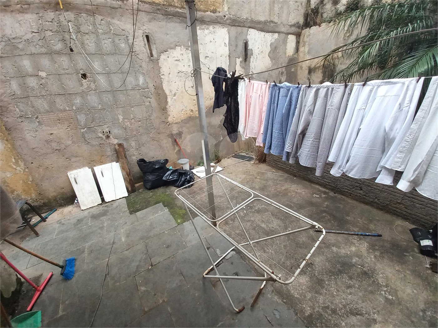Sobrado à venda com 3 quartos, sendo 1 suíte, em Jardim Helga, São Paulo, SP