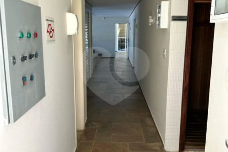 Apartamento à venda com 2 suítes em Vila Oliveira, Mogi das Cruzes, SP