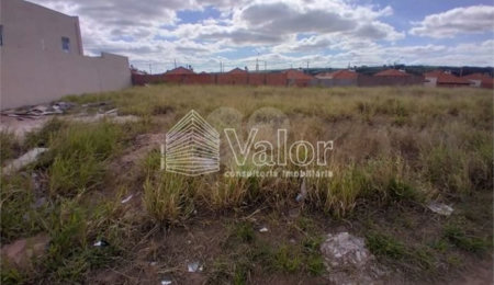 Terreno à venda em Loteamento Residencial Eduardo Abdelnur, São Carlos, SP
