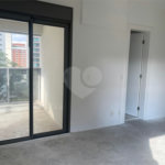 Apartamento à venda com 3 suítes em Campo Belo, São Paulo, SP