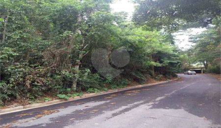 Terreno à venda no condomínio Associação Reserva das Hortênsias, Mairiporã - SP