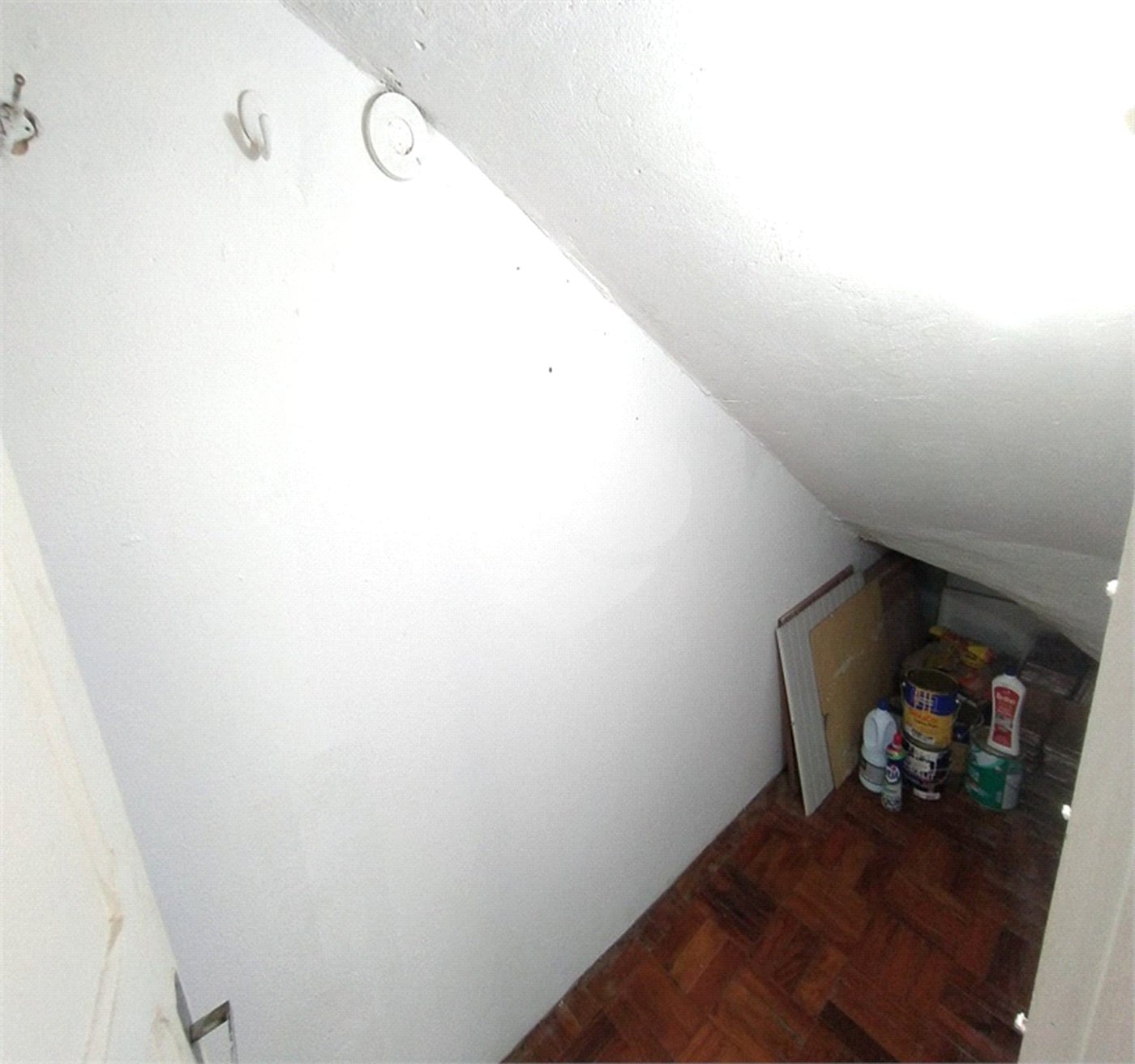SOBRADO DE 100 M² COM 03 DORMITÓRIOS, VAGA E QUINTAL PARA LOCAÇÃO (OU VENDA) NO JARDIM DO COLEGIO-SANTANA