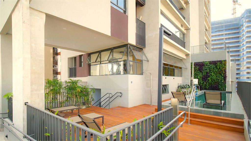 Apartamento à venda com 4 suítes em Jardim das Acácias, São Paulo, SP