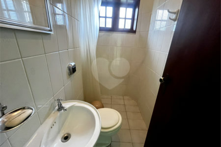 Casa à venda com 5 quartos, sendo 1 suíte,  em Vila Rosa, Itapetininga, SP