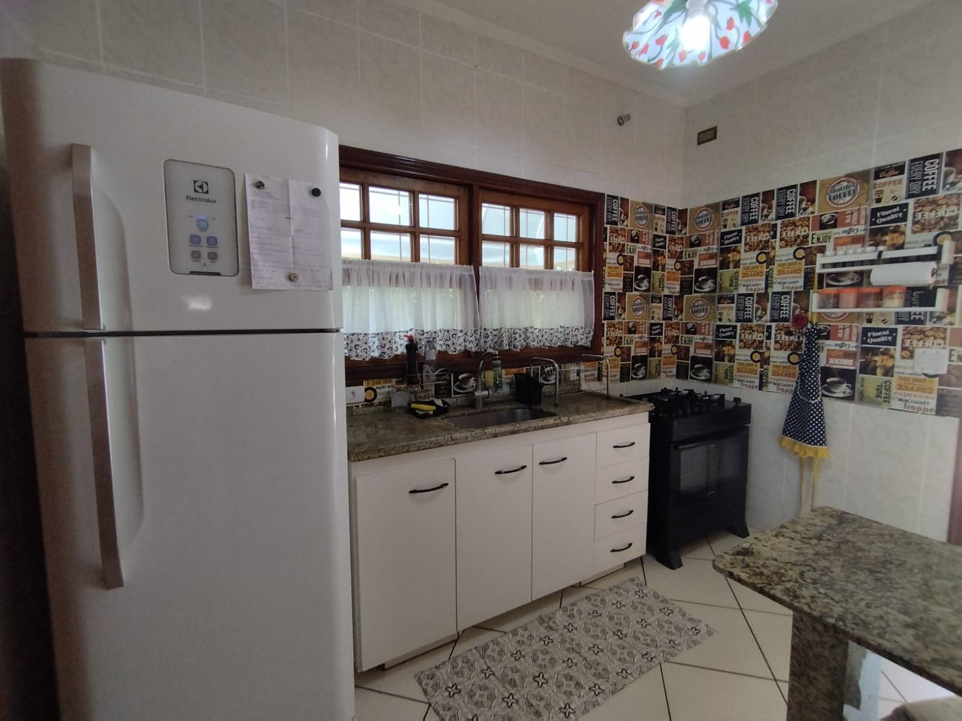 Casa à venda com 3 quartos, sendo 1 suíte, no condomínio Outeiro Das Flores, Itupeva - SP