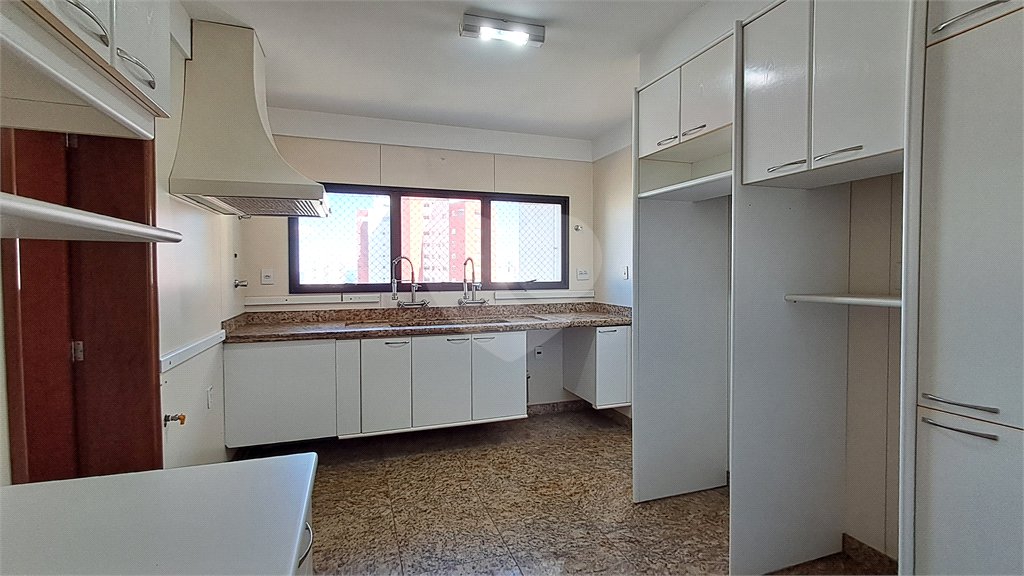 Apartamento à venda ou para alugar com 4 suítes em Jardim Marajoara, São Paulo, SP