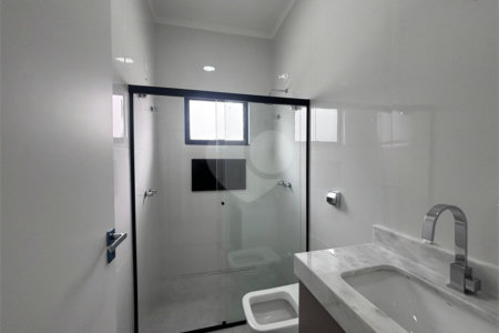 Casa à venda com 3 suítes no condomínio Campos do Conde I e II, Sorocaba - SP