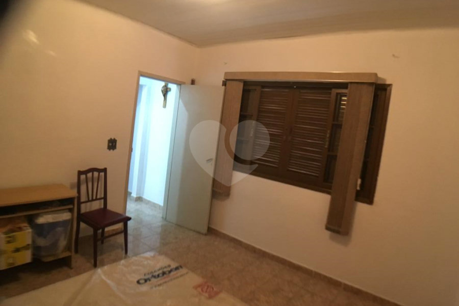 Sobrado à venda com 3 quartos em Parada Inglesa, São Paulo, SP