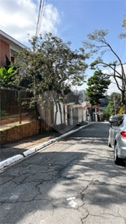 Casa Térrea à venda com 3 quartos, sendo 1 suíte, em Horto Florestal, São Paulo, SP