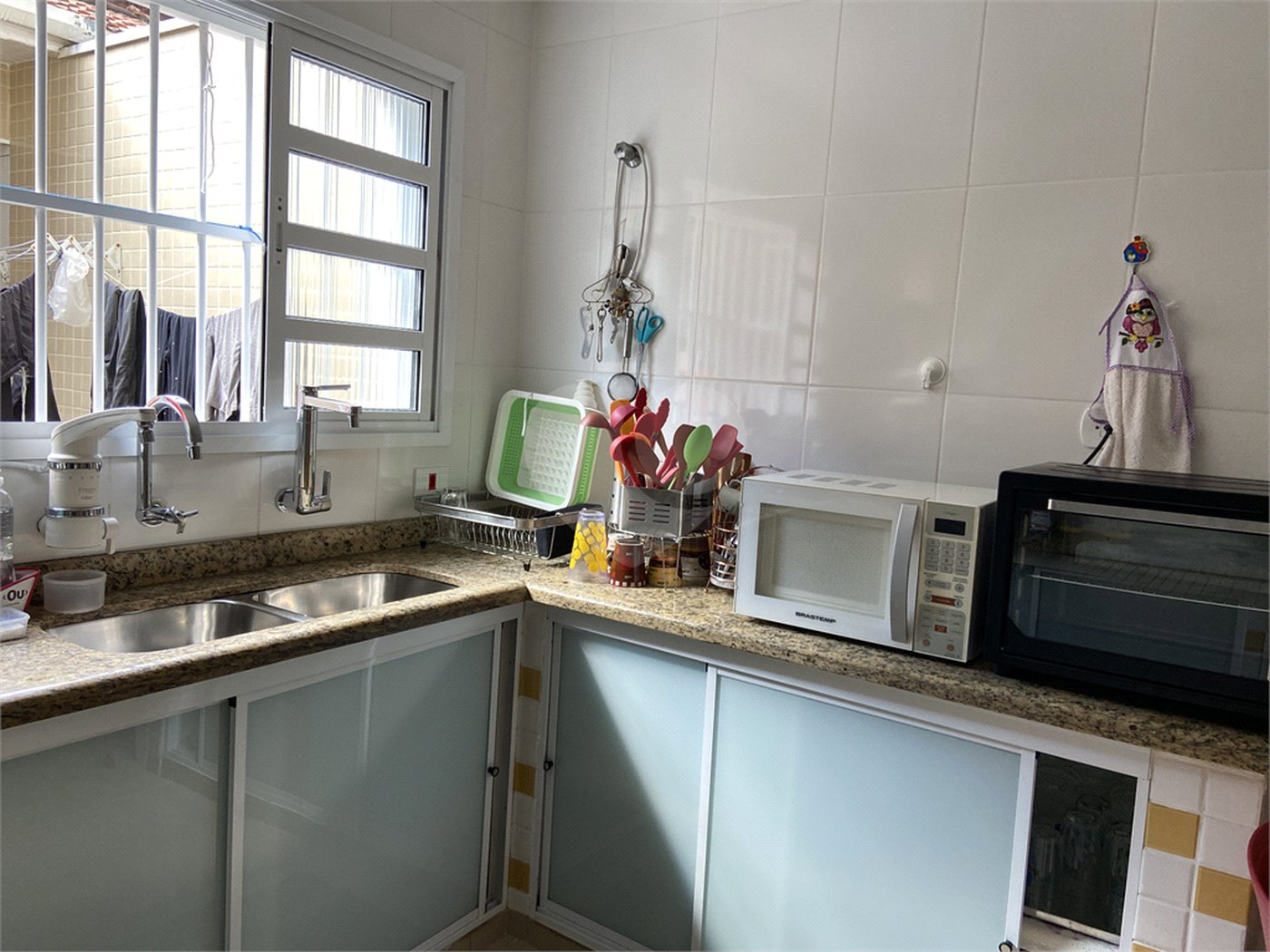 Sobrado à venda com 3 quartos em Vila Paulicéia, São Paulo, SP