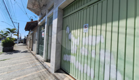 Sobrado à venda com 8 quartos em Penha, São Paulo, SP