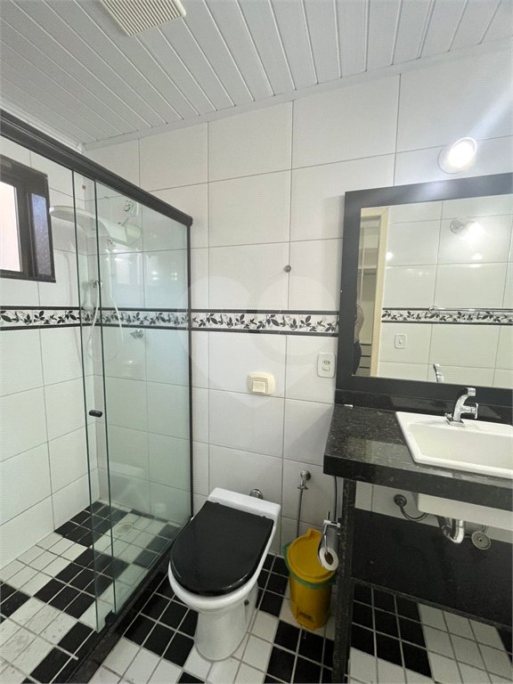 Casa à venda com 2 quartos, sendo 1 suíte, no condomínio Residencial Vale das Palmeiras, Rio de Janeiro - RJ