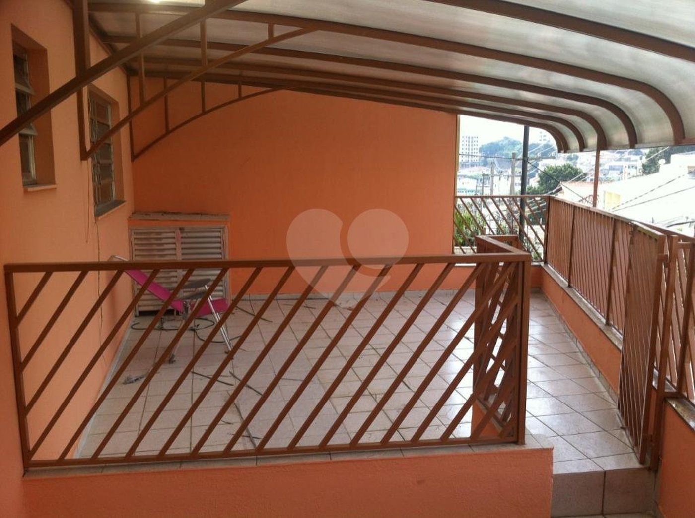 Sobrado à venda com 3 quartos, sendo 1 suíte, em Chora Menino, São Paulo, SP