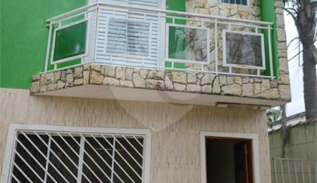 Sobrado à venda com 2 suítes em Vila Carrão, São Paulo, SP