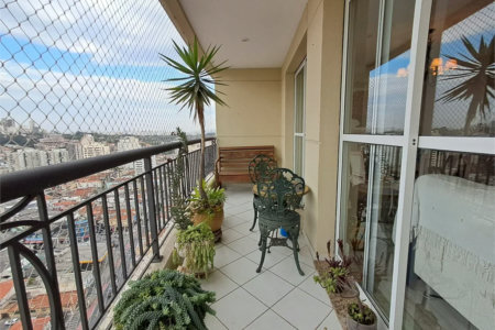 Apartamento à venda com 2 suítes em Vila Romana, São Paulo, SP