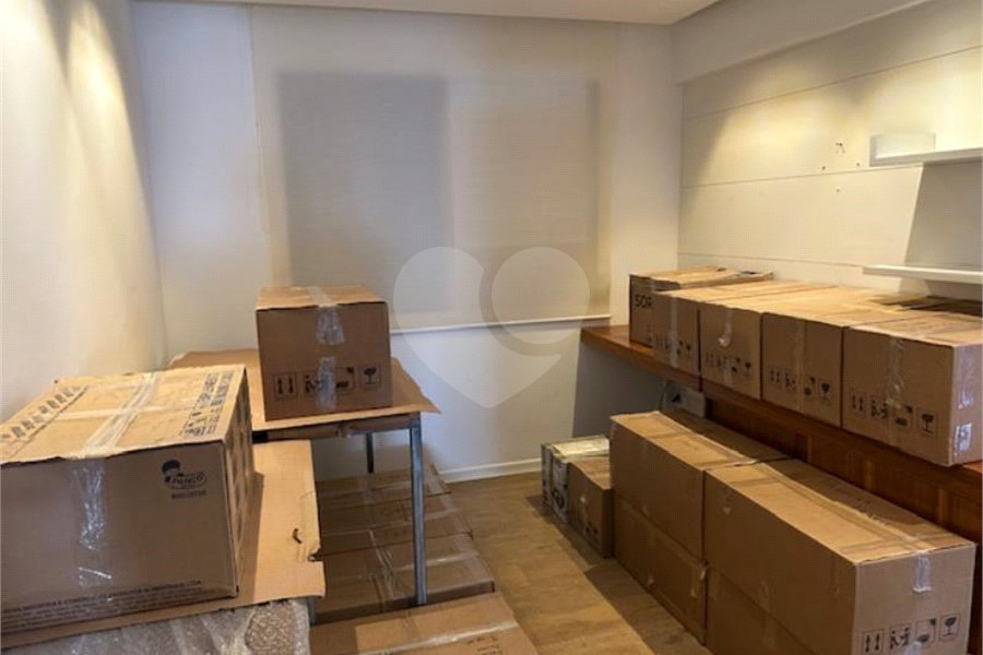 Apartamento à venda com 3 quartos, sendo 1 suíte, em Vila Mariana, São Paulo, SP