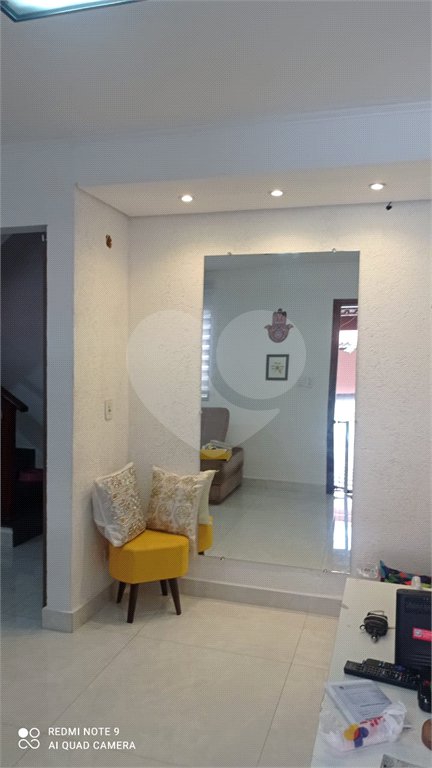 Casa à venda com 3 quartos, sendo 1 suíte, no condomínio Mirante de São Bernardo, São Bernardo do Campo - SP